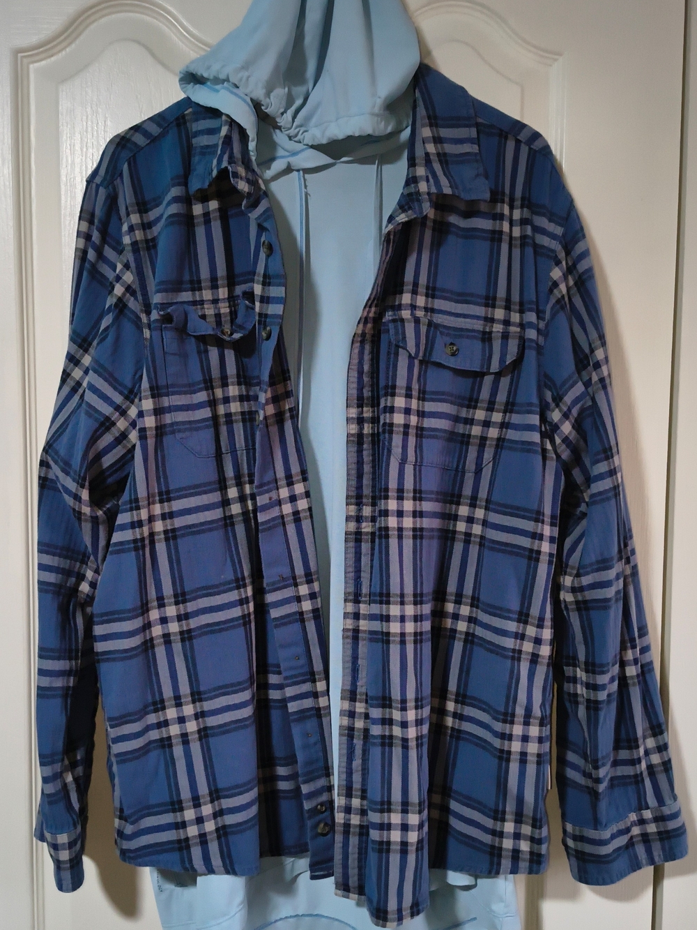 Magellan Outdoors Blue Plaid Men's Button-Up XL